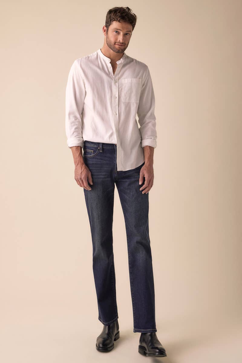 Kan-Kan Slim Straight Jeans