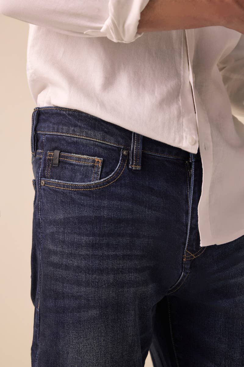 Kan-Kan Slim Straight Jeans