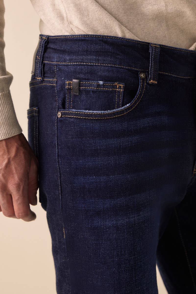 Kan-Kan Slim Straight Jeans