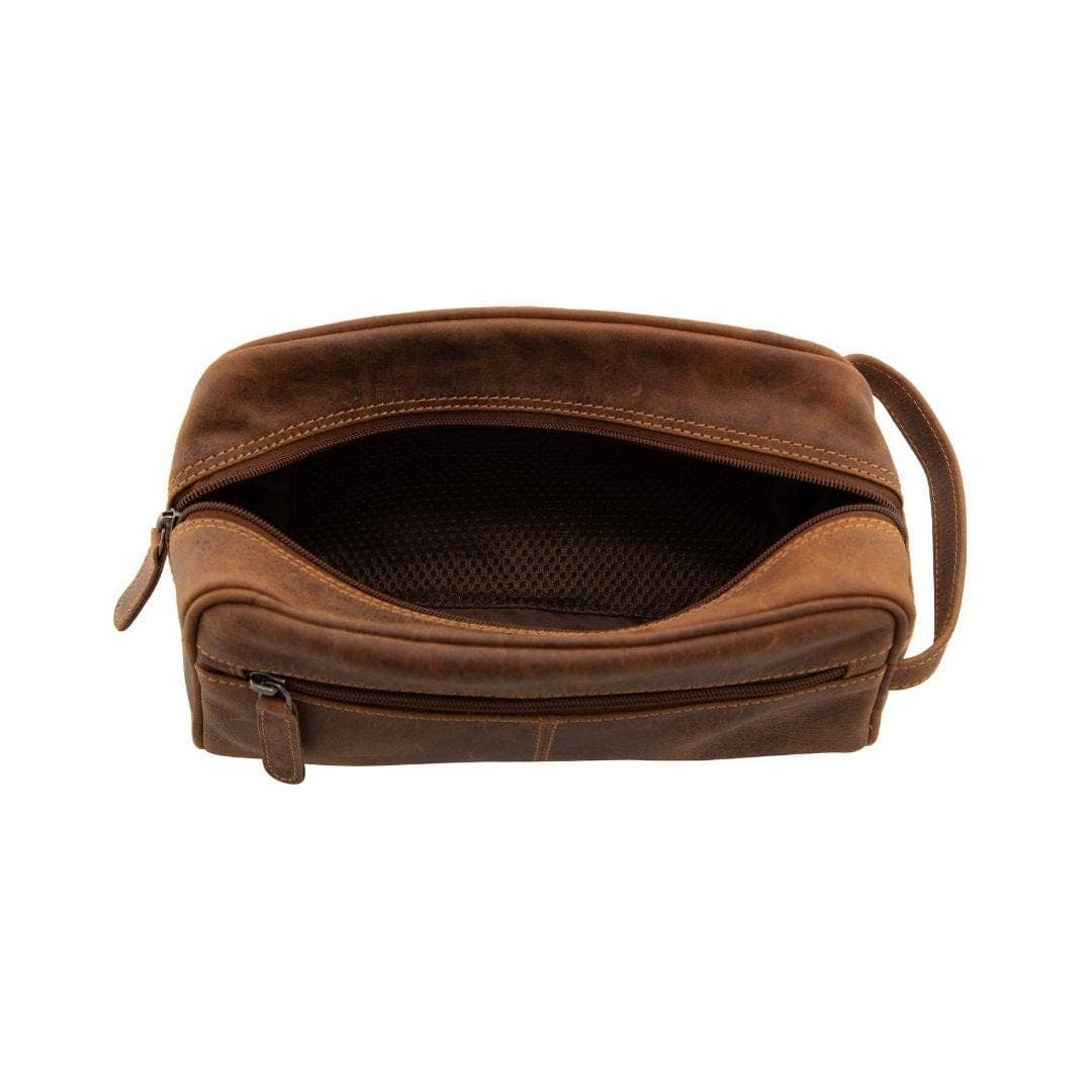 Leather Banff Toiletry Bag