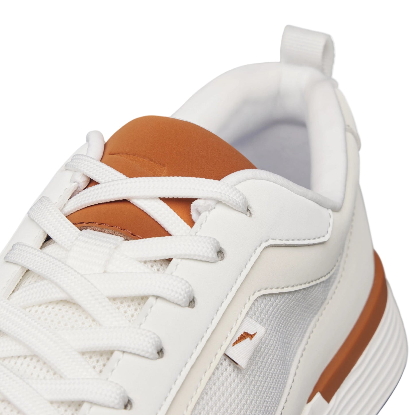 Wolf & Shepherd White Crossover Runner Sport Shoe