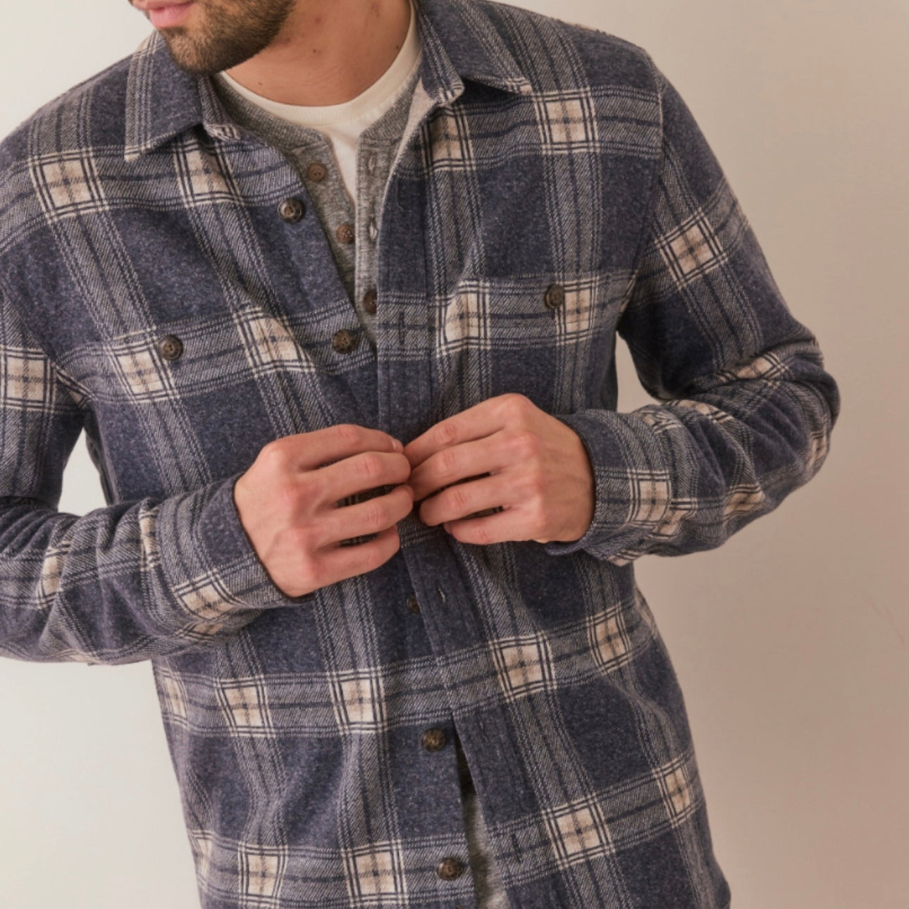 Pacifica Stretch Twill Shirt in Dark Blue Plaid