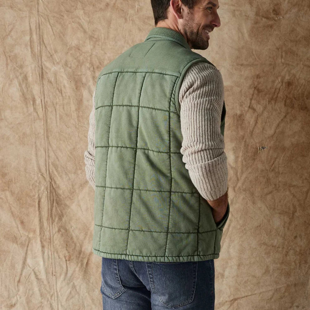 Jackie Premium Fleece Lodge Vest in Laurel Green