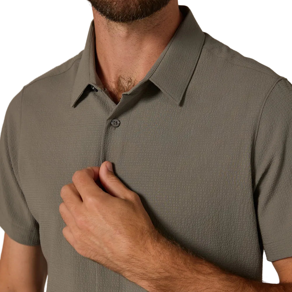 7 Diamonds Olive Barnes Short Sleeve Shirt