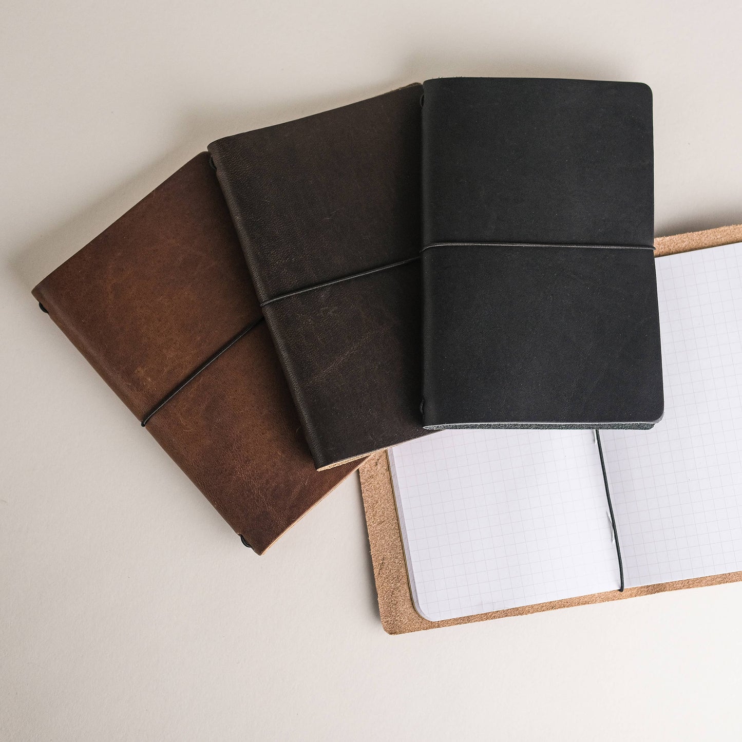 Traveler's Notebook - Black Leather